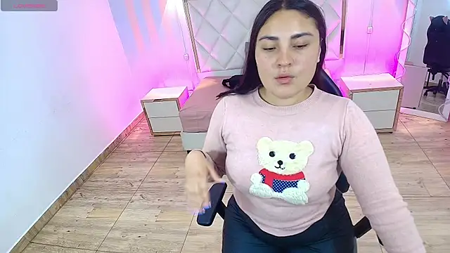 Brendda tay online show from September 14, 3:05 am