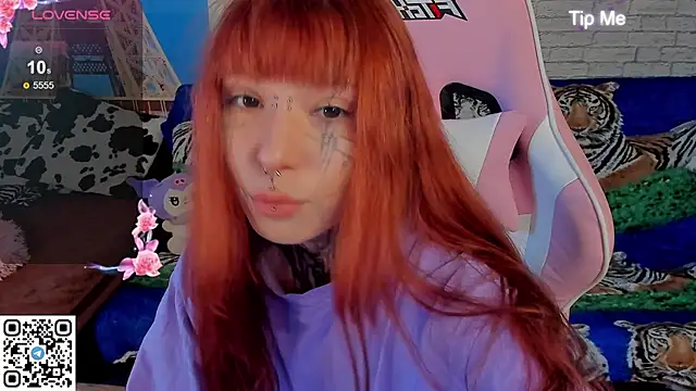 b1gBlushkk online show from October 5, 1:31 pm