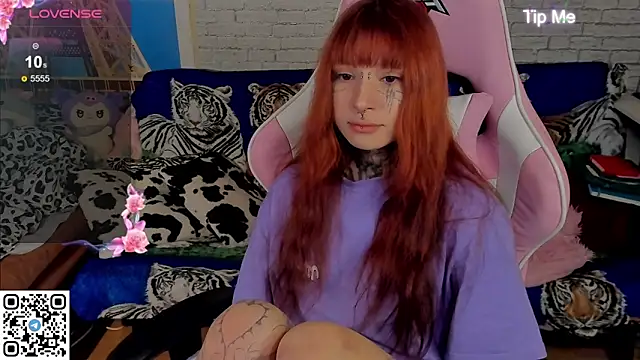 b1gBlushkk online show from October 16, 1:56 pm