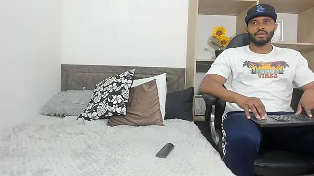 karsonmorris online show from September 14, 7:13 pm