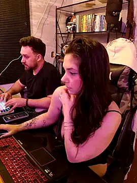 CoelhinhaGostosa online show from November 22, 5:50 am