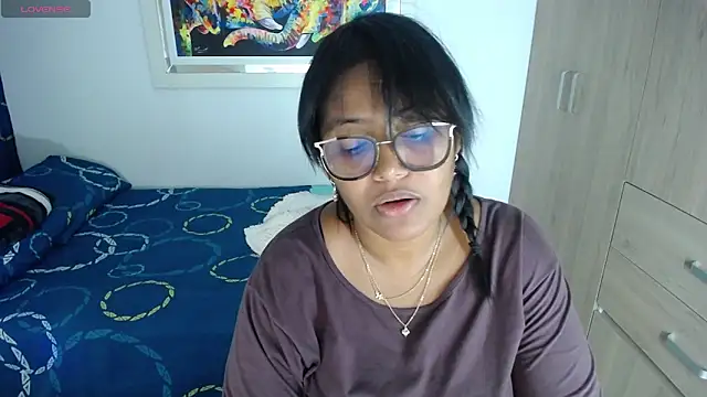 miajoseph  online show from January 26, 3:59 am