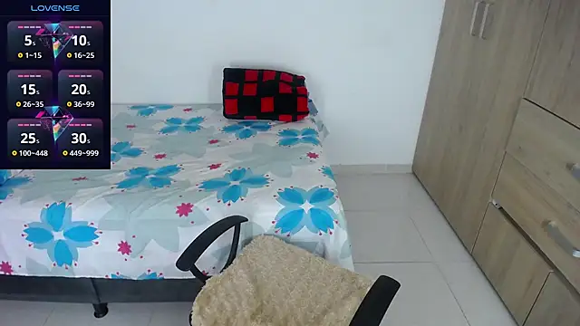 miajoseph  online show from September 28, 4:29 am