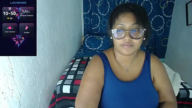 Snapshot of miajoseph_ chatting on May 14, 3:24 am miajoseph online show from May 14, 3:24 am