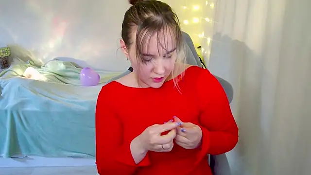 Snapshot of Rosie_Nana chatting on January 18, 3:49 pm Rosie Nana online show from January 18, 3:49 pm