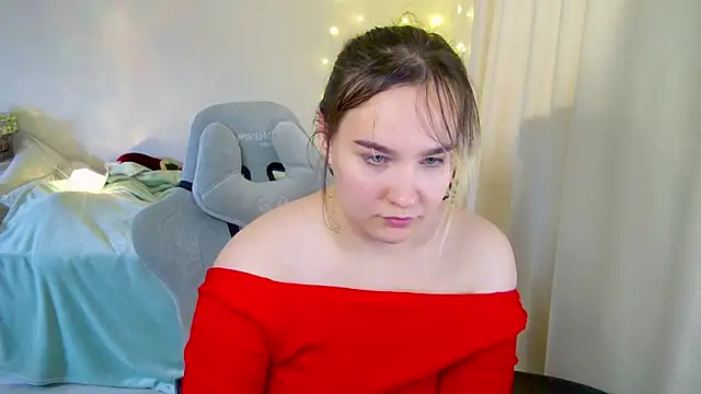 Snapshot of Rosie_Nana chatting on January 18, 6:53 pm Rosie Nana online show from January 18, 6:53 pm