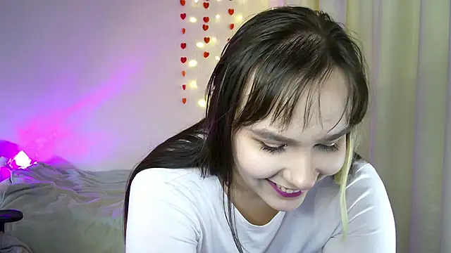 Snapshot of Rosie_Nana chatting on March 4, 5:03 pm Rosie Nana online show from March 4, 5:03 pm