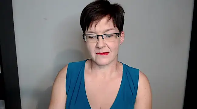 Snapshot of Sofie69Velvet chatting on December 5, 5:39 pm Sofie69Velvet online show from December 5, 5:39 pm