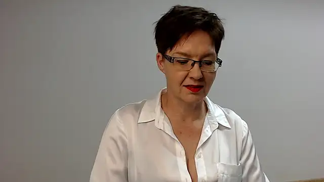 Snapshot of Sofie69Velvet chatting on January 17, 5:51 pm Sofie69Velvet online show from January 17, 5:51 pm