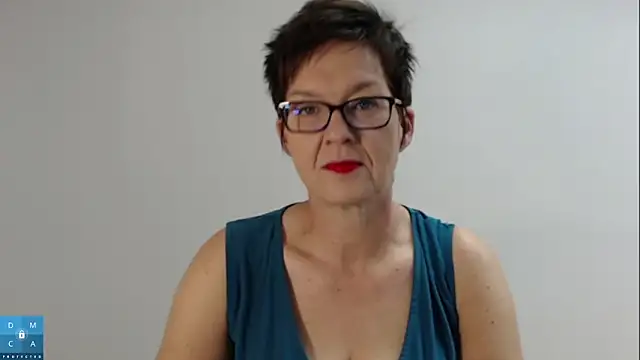 Snapshot of Sofie69Velvet chatting on September 21, 6:15 am Sofie69Velvet online show from September 21, 6:15 am