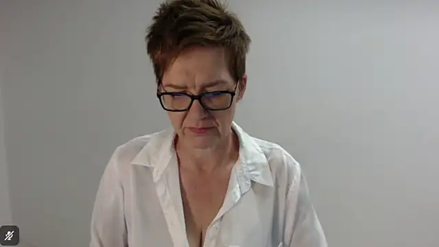 Sofie69Velvet online show from April 16, 6:14 am