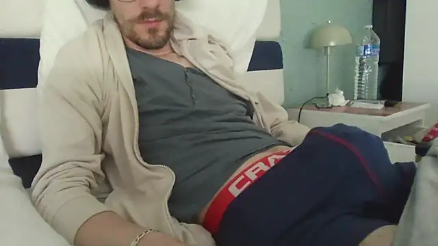 passif520 online show from March 17, 2:53 pm