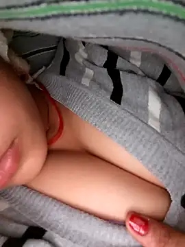 Snapshot of Avantika19 chatting on January 15, 9:02 am Avantika19 online show from January 15, 9:02 am