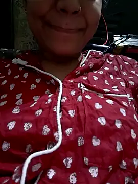 Snapshot of Avantika19 chatting on March 31, 9:43 am Avantika19 online show from March 31, 9:43 am