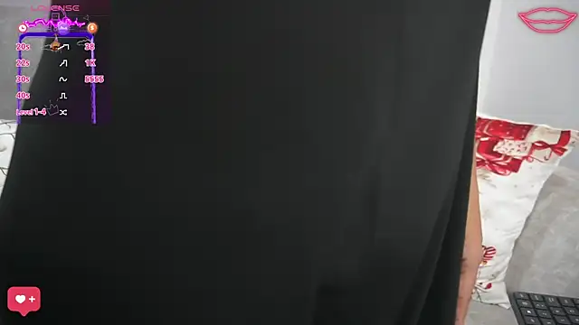 anahi  s online show from December 7, 6:48 pm