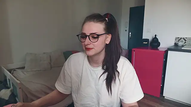 ce leste   online show from January 6, 10:41 am