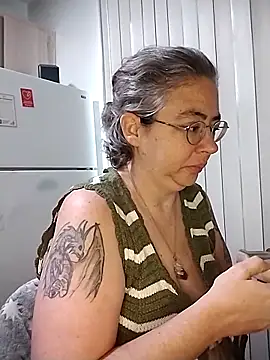 Snapshot of GraceHenderson chatting on February 26, 11:48 pm GraceHenderson online show from February 26, 11:48 pm