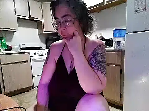 Snapshot of GraceHenderson chatting on March 17, 3:29 pm GraceHenderson online show from March 17, 3:29 pm