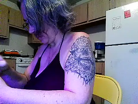 Snapshot of GraceHenderson chatting on March 17, 8:40 pm GraceHenderson online show from March 17, 8:40 pm