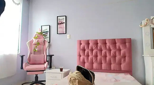  69HONRY online show from February 7, 1:11 pm