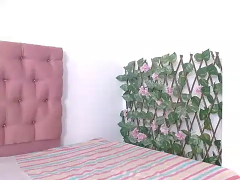  69HONRY online show from September 11, 1:00 pm