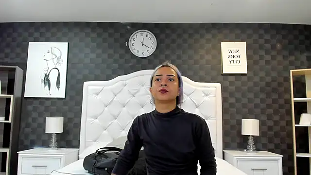 rave connor online show from December 11, 7:03 pm