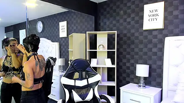 rave connor online show from December 27, 6:53 pm