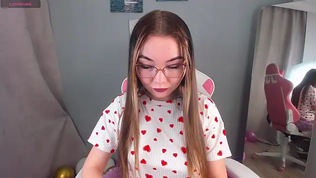 Melissa Nets online show from February 17, 6:48 pm