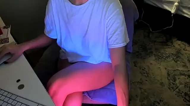 bigb00tyjudyyX online show from March 30, 3:57 pm