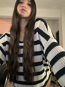 aly golden  online show from February 27, 6:08 pm