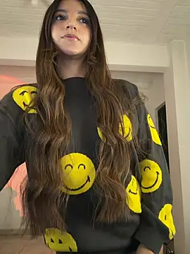 aly golden  online show from March 17, 11:52 pm