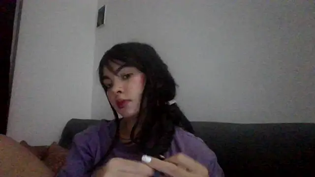 Kiri Cutee online show from January 16, 5:21 am