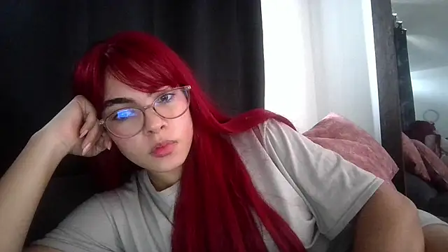 Snapshot of Kiri_Cutee chatting on March 14, 3:25 pm Kiri Cutee online show from March 14, 3:25 pm