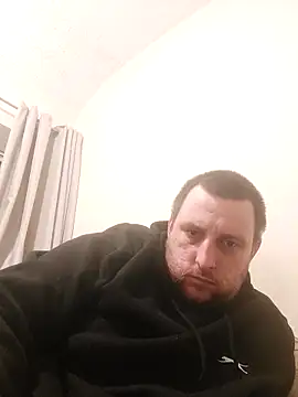 HE-M123 online show from February 22, 7:47 pm