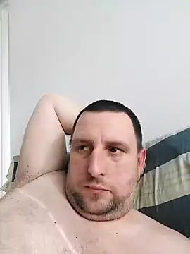 HE-M123 online show from October 6, 1:52 pm