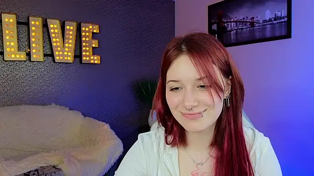 Snapshot of Eridabytrend chatting on March 1, 3:38 pm Eridabytrend online show from March 1, 3:38 pm