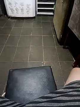 Snapshot of Pau_de_mel20 chatting on February 26, 9:53 am Pau de mel20 online show from February 26, 9:53 am