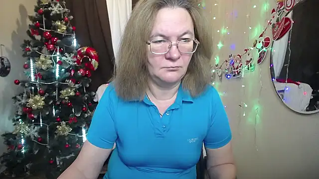 HolyMilfa online show from December 4, 7:17 am