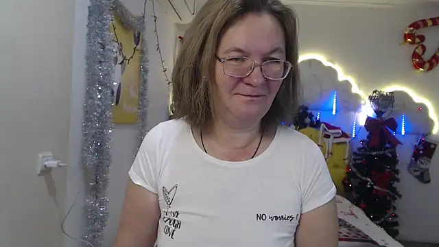 HolyMilfa online show from December 26, 7:24 am