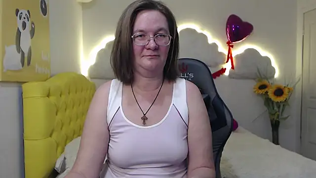 HolyMilfa online show from March 22, 5:09 pm