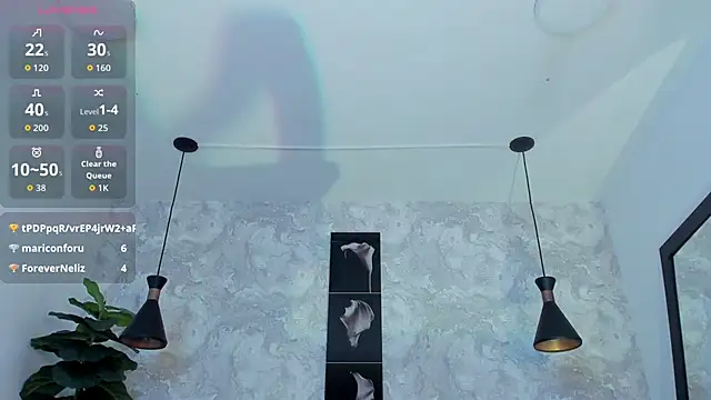 Snapshot of Regan__ chatting on January 10, 11:45 am Regan online show from January 10, 11:45 am