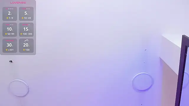 Snapshot of Regan__ chatting on February 6, 12:59 am Regan online show from February 6, 12:59 am