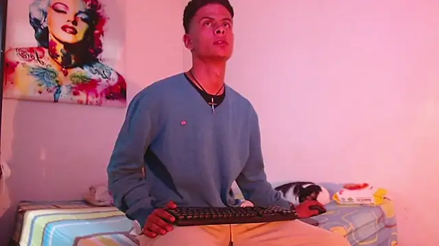 Snapshot of enjoy_vibes chatting on November 23, 3:50 am enjoy vibes online show from November 23, 3:50 am