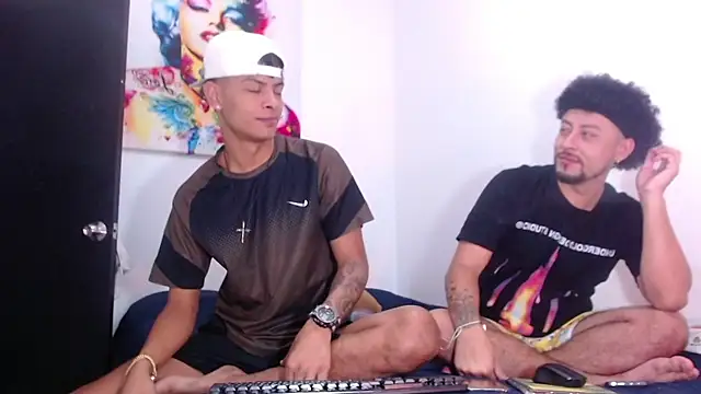 Snapshot of enjoy_vibes chatting on November 27, 1:24 pm enjoy vibes online show from November 27, 1:24 pm