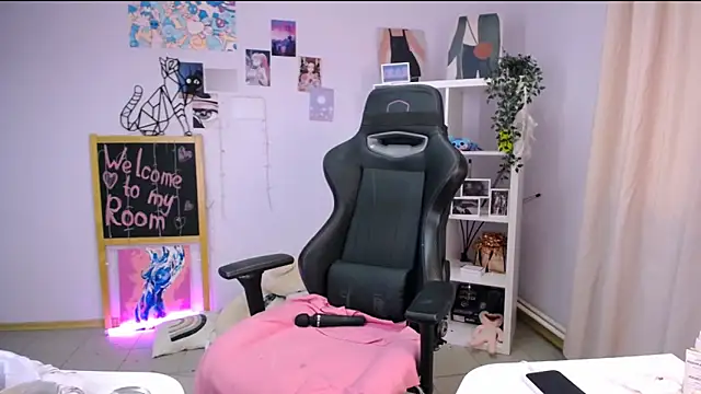 MelissaLovvv online show from March 11, 7:26 am