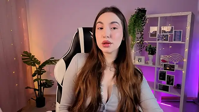 MelissaLovvv online show from November 21, 3:38 am