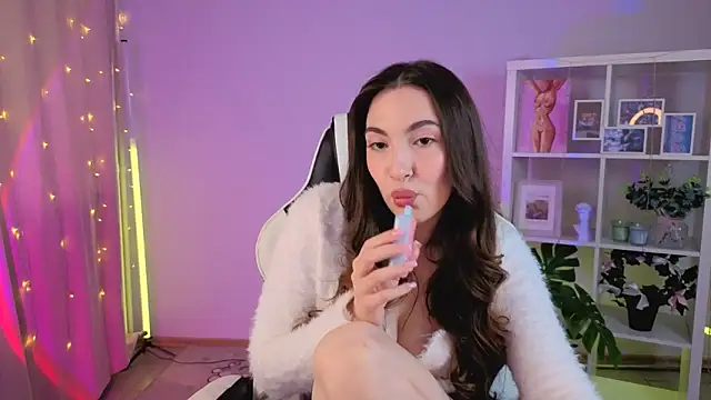 MelissaLovvv online show from May 19, 3:02 am