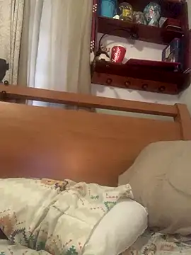 Snapshot of kioluy chatting on November 24, 9:25 pm kioluy online show from November 24, 9:25 pm