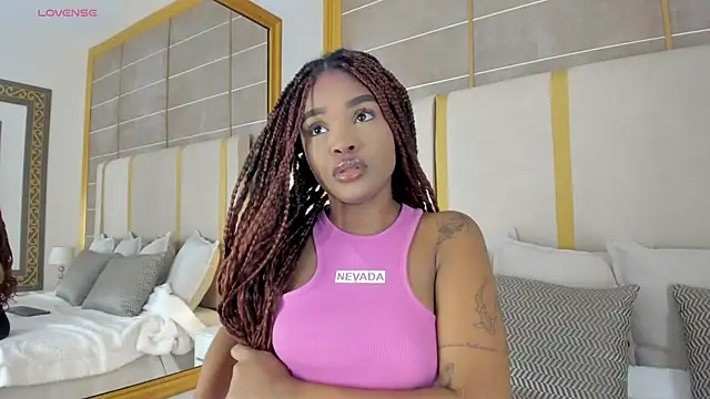 AriaFoster online show from November 3, 11:37 pm