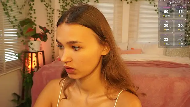 lexicoyy  online show from December 14, 5:02 am